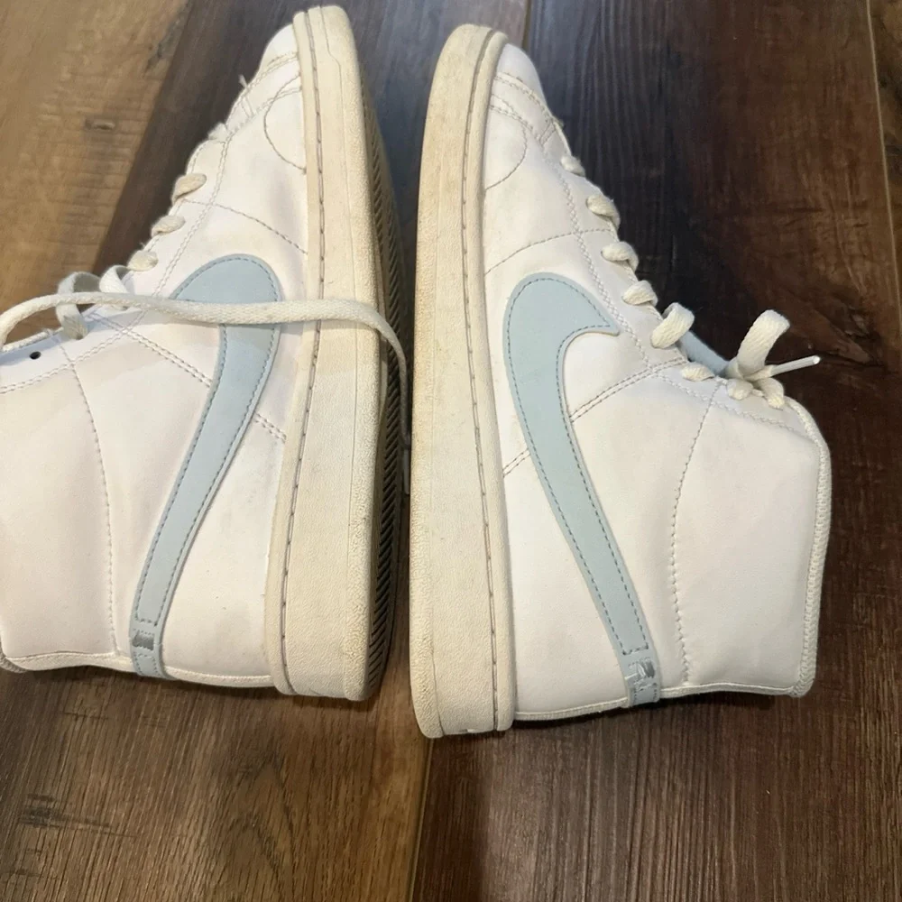Nike Court Royale 2 Mid‎ 'White Blue Tint' CT1725-106 2023 Women's US 8.5
